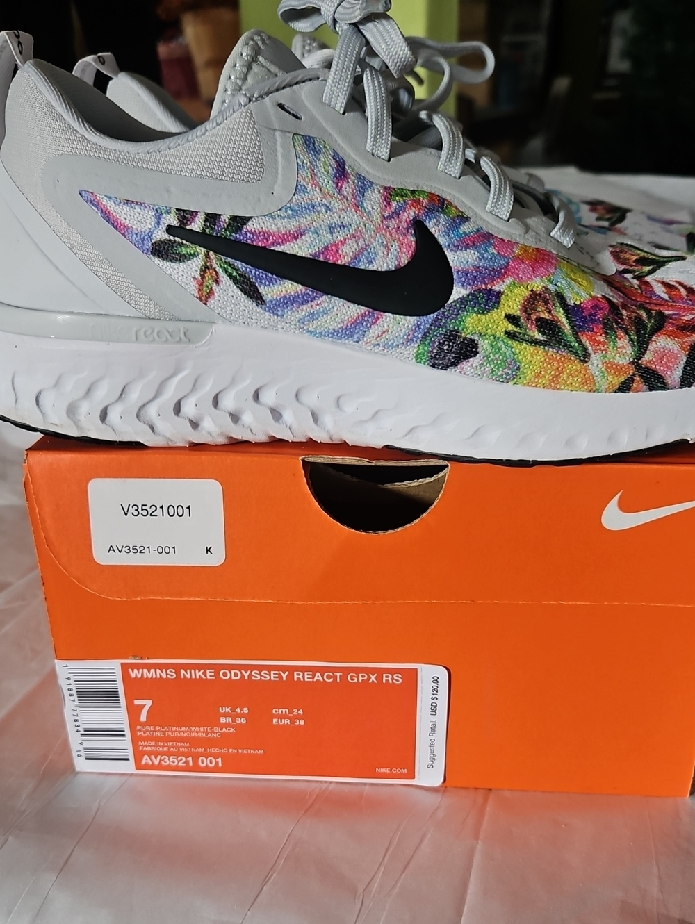 Women's Nike Floral Multicolor & Gray React Running Sneakers